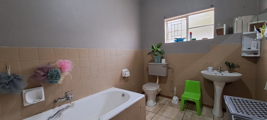 3 Bedroom Property for Sale in Morelig Free State